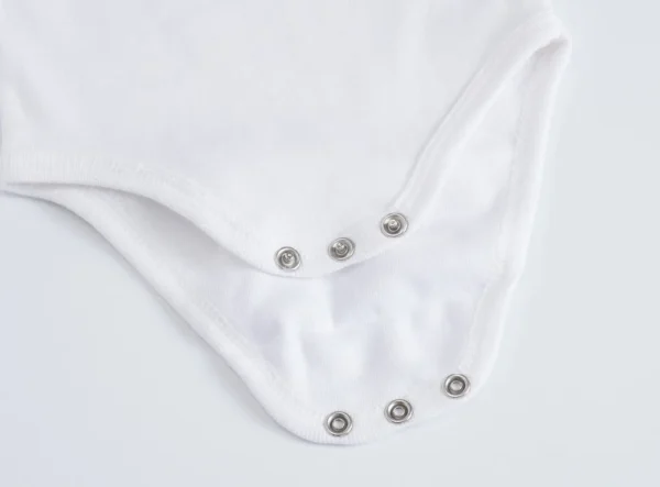 HTB1at6bcCSD3KVjSZFKq6z10VXaE.webp Essential White Long-Sleeve Bodysuit