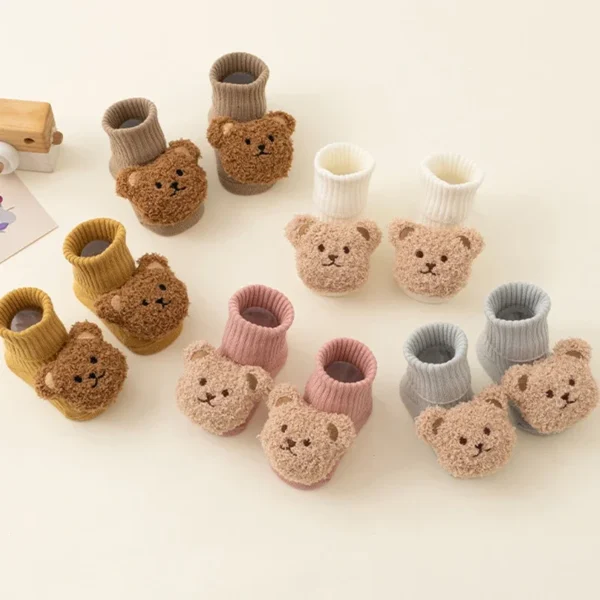 S25c16244eb454e52847d2eba8a27eda1j.webp Little Bear Grip Socks